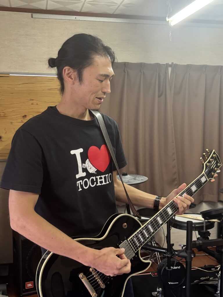 ブルームギター-bloom guitar-